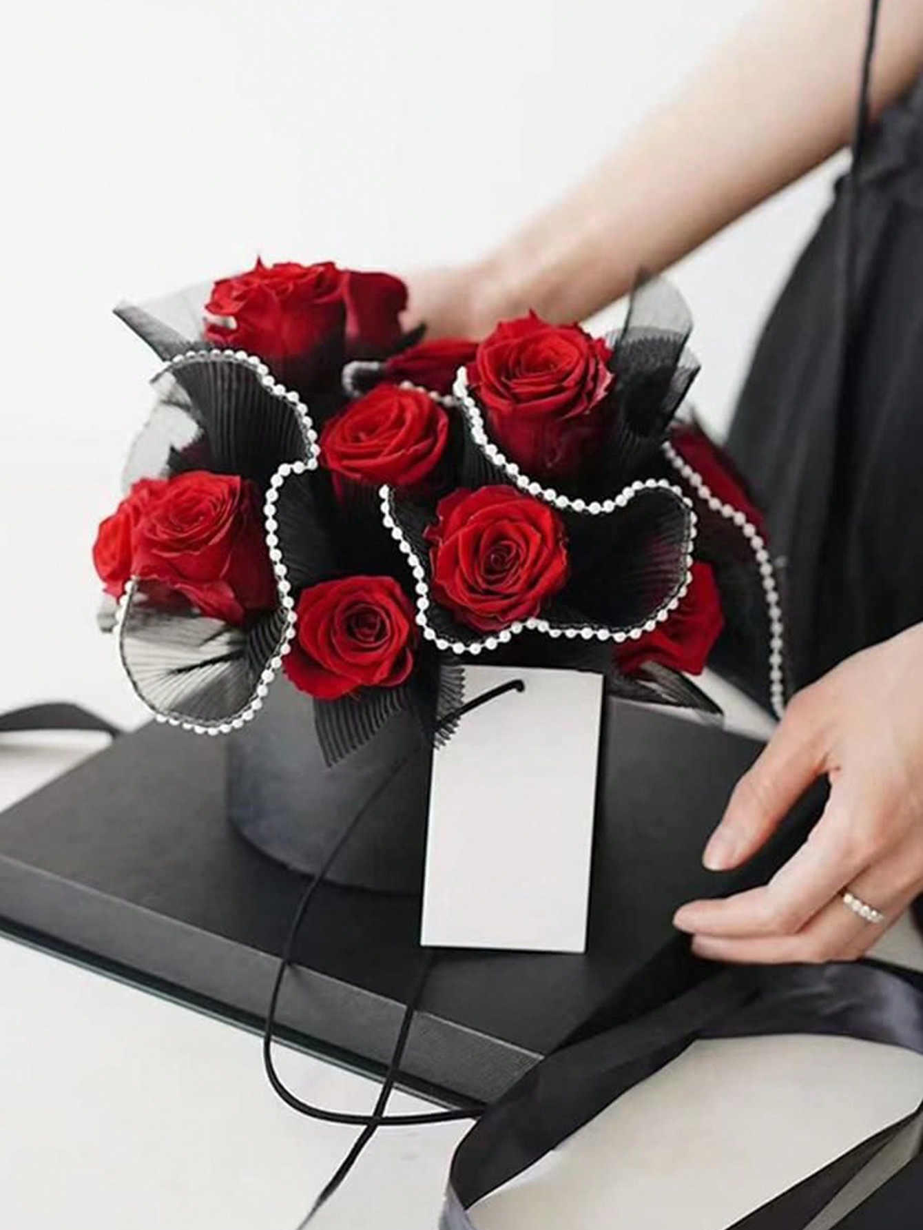 4 ياردات من ورق تغليف الزهور ب - مراجعة Florist Flower Supply وسعره